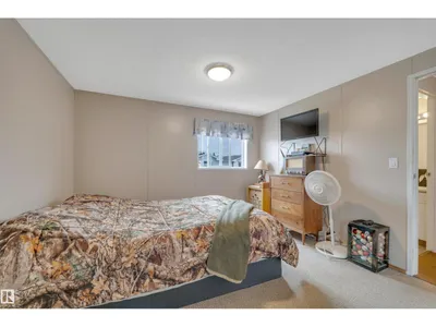 1666 Jubilee CR photo 18