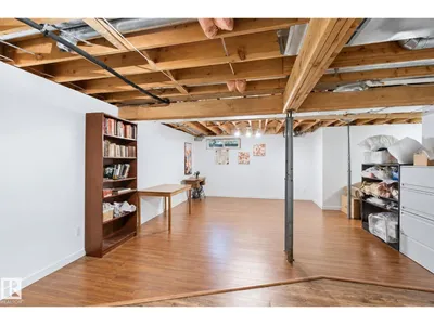 14812 43 AV NW photo 30