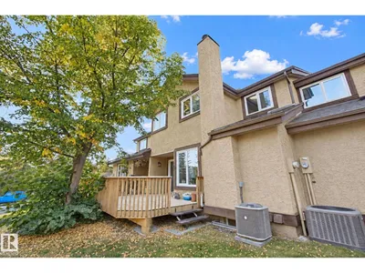 14812 43 AV NW photo 44