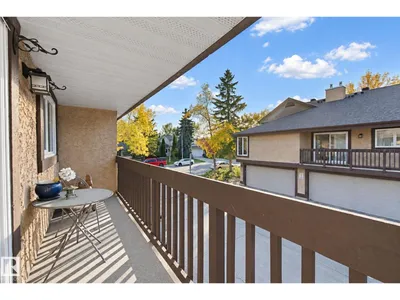 14812 43 AV NW photo 38