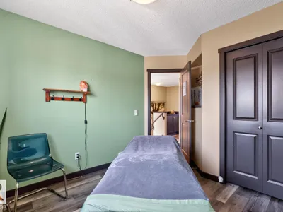 3627 12 ST NW photo 23