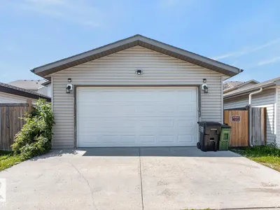 3627 12 ST NW photo 35