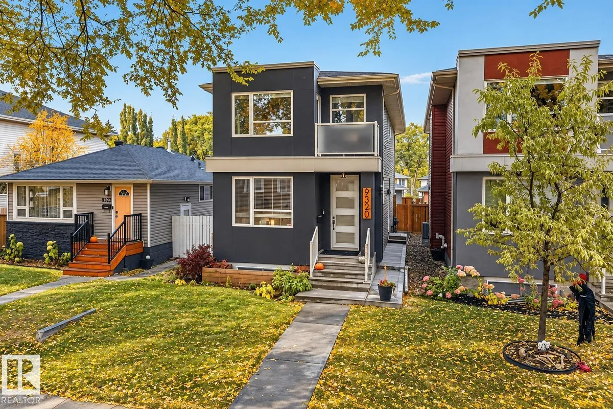 9320 71 AV NW NW exterior