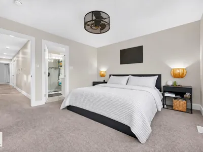 9320 71 AV NW NW photo 27