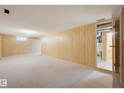 16415 87 AV NW photo 22