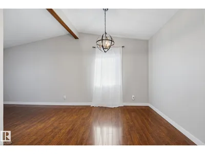 16415 87 AV NW photo 8