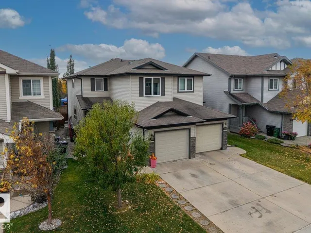 12507 171 AV NW, Edmonton