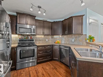 12507 171 AV NW photo 15