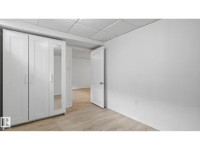 11836 62 ST NW photo 32
