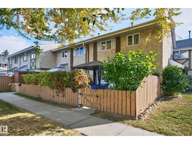 15A CALLINGWOOD CO NW, Edmonton