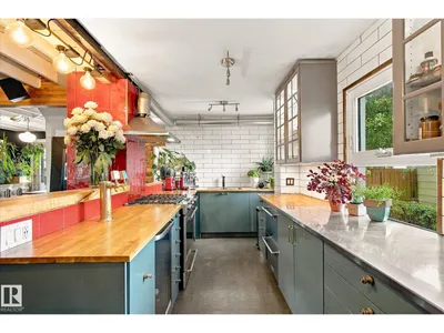 9611 73 AV NW photo 17