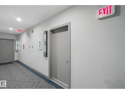 #1806 10238 103 ST NW photo 33