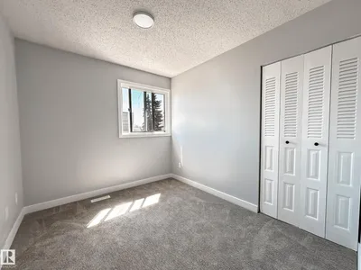 862 ERIN PL NW photo 27