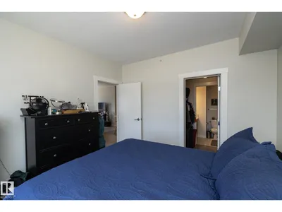 #2402 10410 102 AV NW photo 25