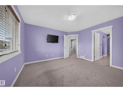 163 52 ST SW photo 36