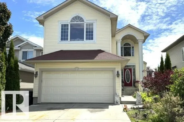 3711 163 AV NW photo 2