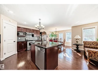3711 163 AV NW photo 12