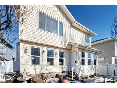 3711 163 AV NW photo 46