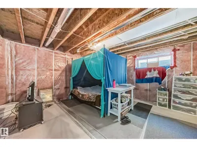 3711 163 AV NW photo 42
