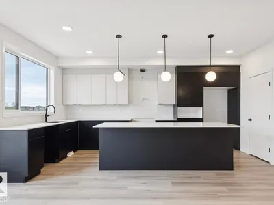 3019 5 AV SW photo 10