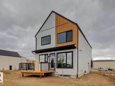 3019 5 AV SW photo 27