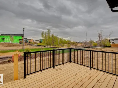 3019 5 AV SW photo 28