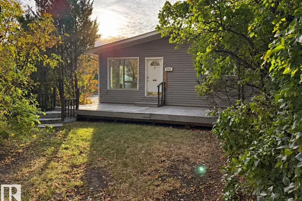 5204 112 AV NW photo 2