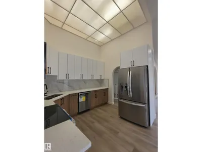 4440 32 ST NW photo 10