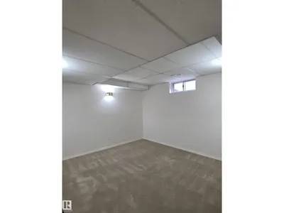 4440 32 ST NW photo 39