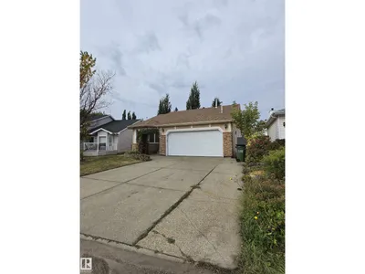 4440 32 ST NW photo 44