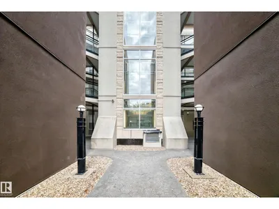 #432 10407 122 ST NW photo 30