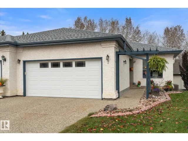 7 Linkside Pl, Spruce Grove