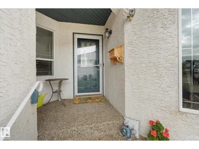 7 Linkside Pl photo 5