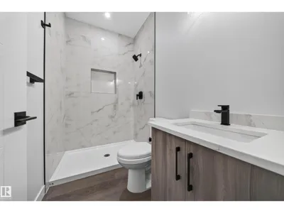 115 28 ST SW SW photo 16