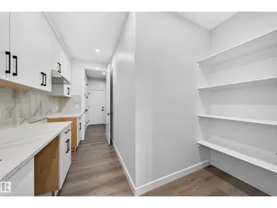115 28 ST SW SW photo 21