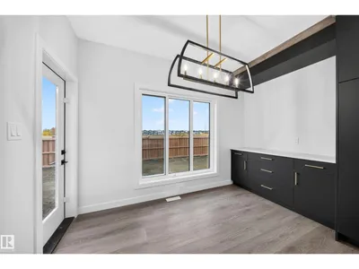 115 28 ST SW SW photo 25