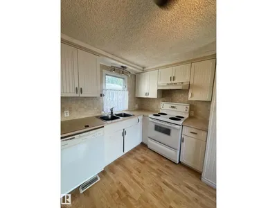 2415 West Oak WY NW photo 4