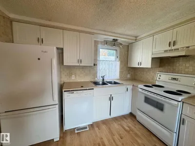 2415 West Oak WY NW photo 5