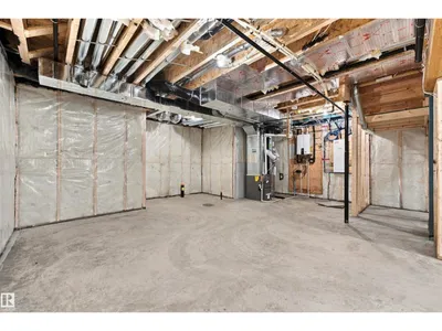 3805 38 Ave photo 53