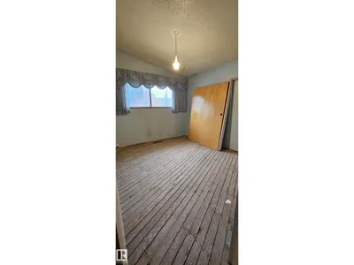 Lendrum Place photo 12