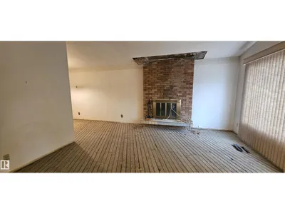 Lendrum Place photo 8