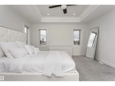 9107 181 AV NW photo 42