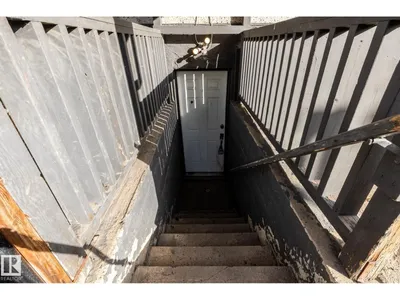 10619 129 AV NW photo 6