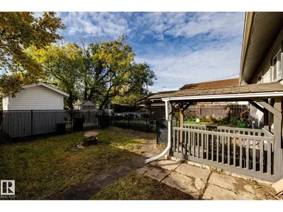 10619 129 AV NW photo 36