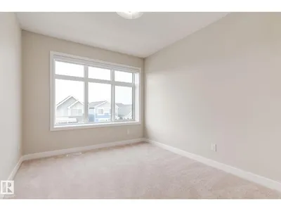 #11 16231 19 AV SW photo 22