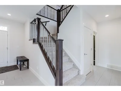 1 EASTVIEW ST photo 30