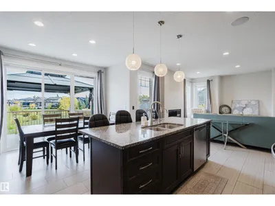 1 EASTVIEW ST photo 15