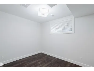 1 EASTVIEW ST photo 60