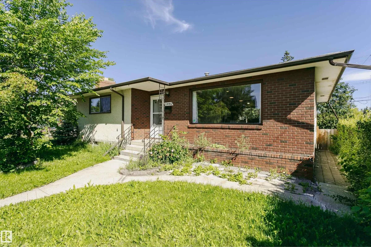 11440 44A AV NW exterior