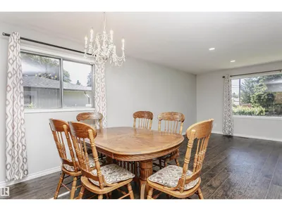 11440 44A AV NW photo 10